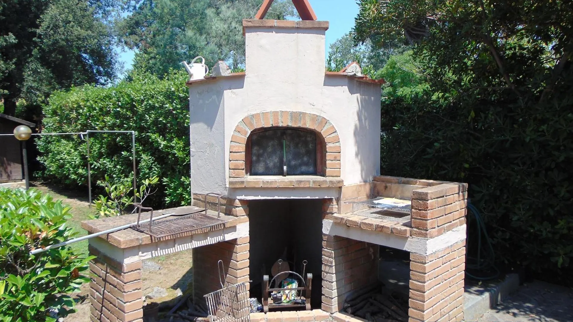 Villa Sole Tirrenia 0*,
